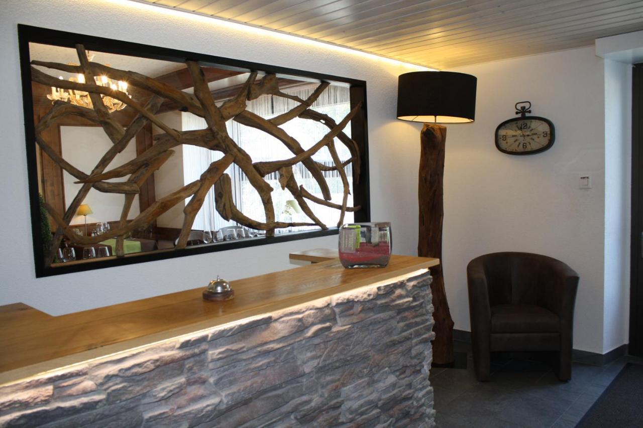 Hotel De La Gare Monthey Εξωτερικό φωτογραφία