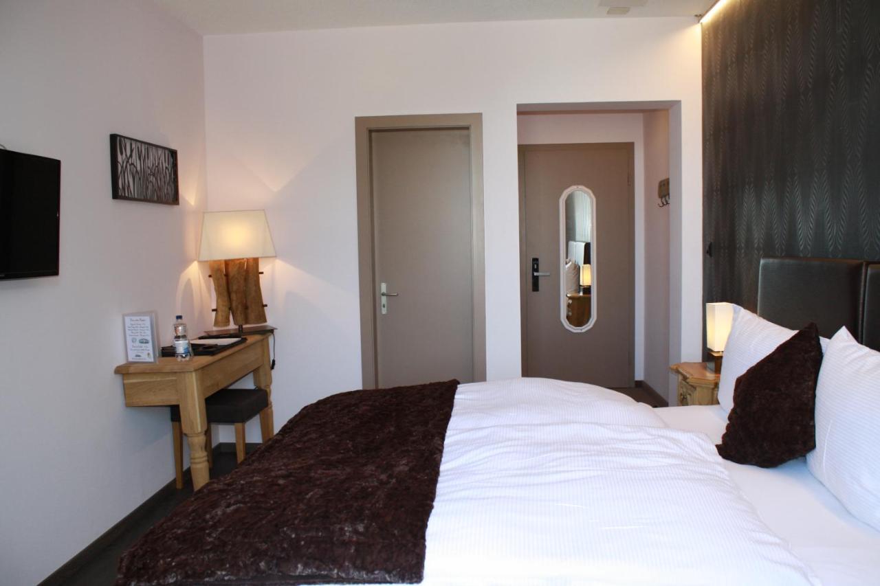 Hotel De La Gare Monthey Εξωτερικό φωτογραφία