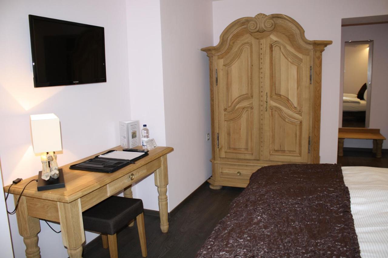Hotel De La Gare Monthey Εξωτερικό φωτογραφία