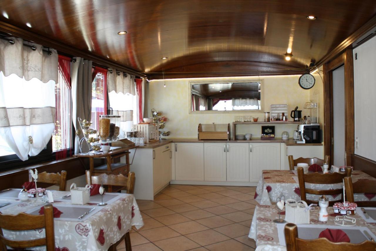 Hotel De La Gare Monthey Εξωτερικό φωτογραφία