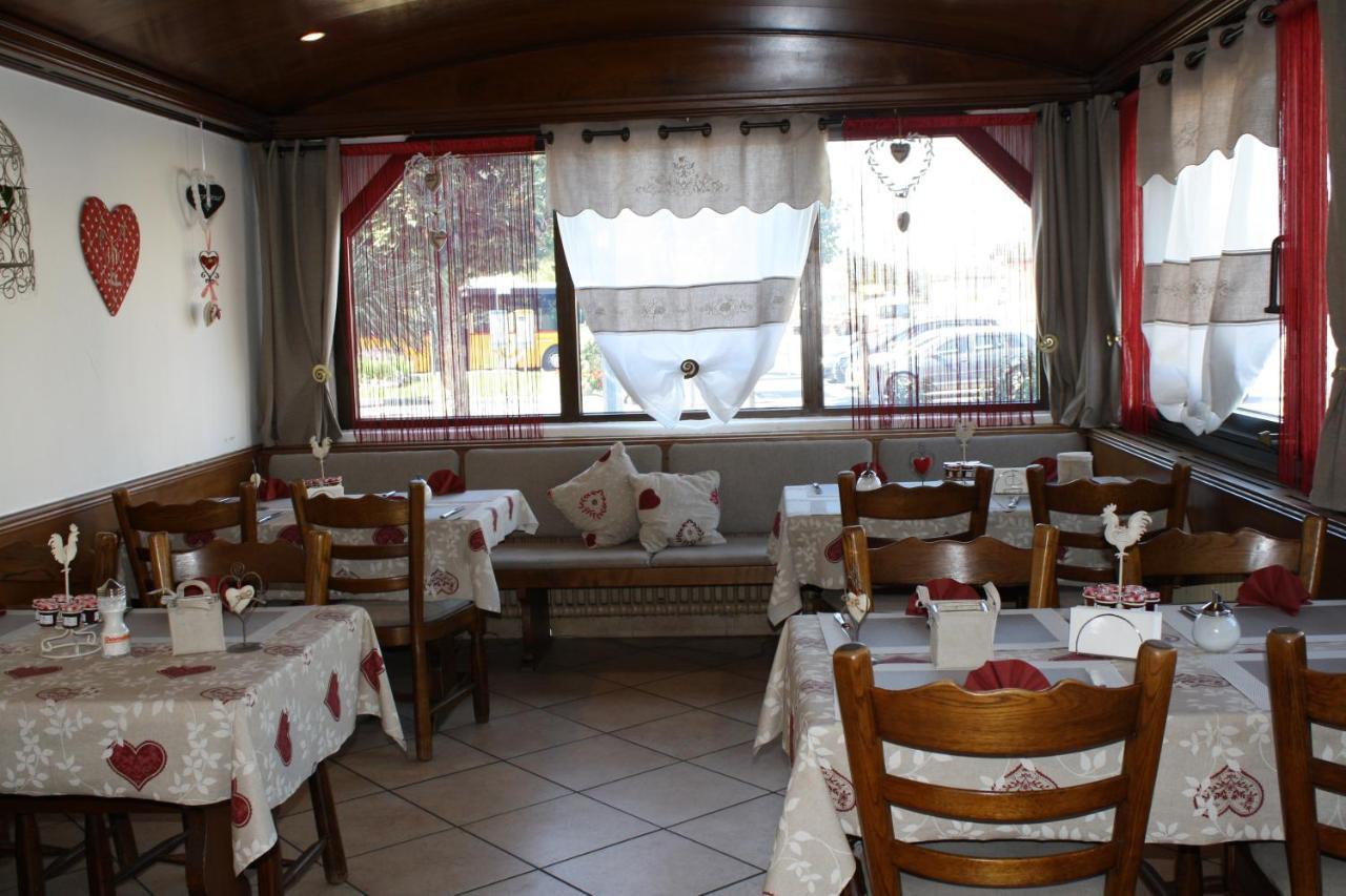 Hotel De La Gare Monthey Εξωτερικό φωτογραφία