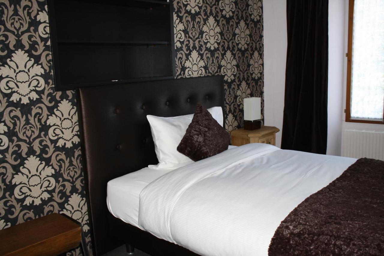Hotel De La Gare Monthey Εξωτερικό φωτογραφία