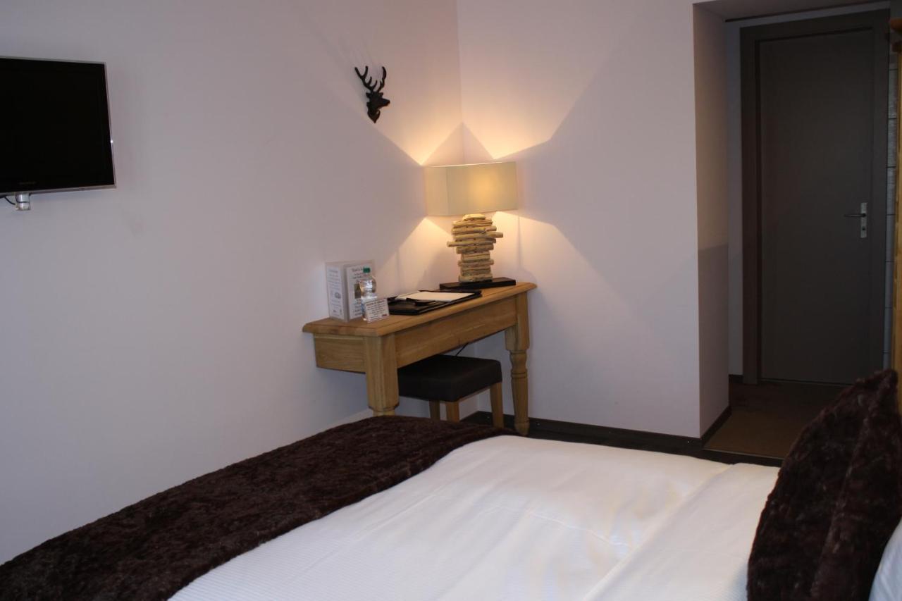 Hotel De La Gare Monthey Εξωτερικό φωτογραφία
